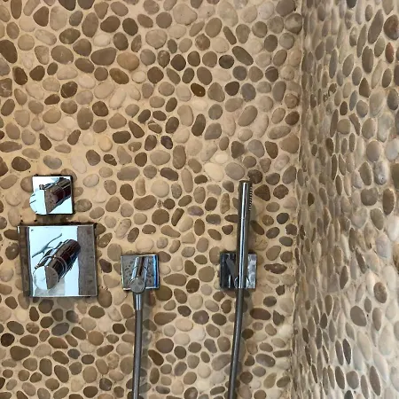 Family 200m From 3 Bedrooms 2 Bathrooms Terrace *