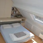 Διαμέρισμα Family 200m From 3 Bedrooms 2 Bathrooms Terrace